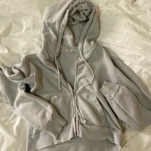 Brandy Melville zip up
